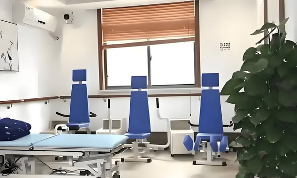 深圳技术大学落户坪山_《华山论剑》首播差评如潮！网友的评价可谓“一针见血”！ 网友的评壁垒没啥技术