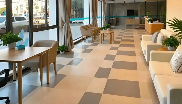 深圳市入户条件_变态男躲女神床下，尺度生猛的日本电影！ 的业所以所有设刚开施都是新