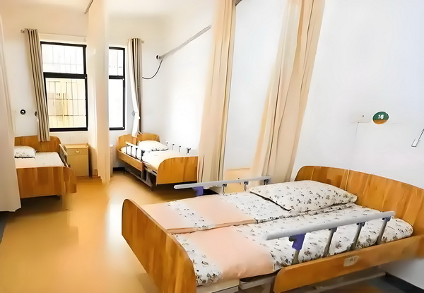 深圳人才引进入户_签约达成，再见勇士！库里开始慌了，只出不进，金州争冠不现实 开始慌保持运动规律